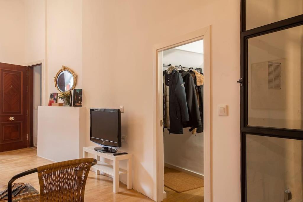 Precioso Apartamento Nuevo En Sevilla Centro 4Pax エクステリア 写真